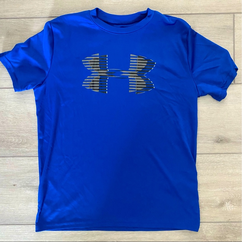 Boys Under Armour Dri fit Tshirt